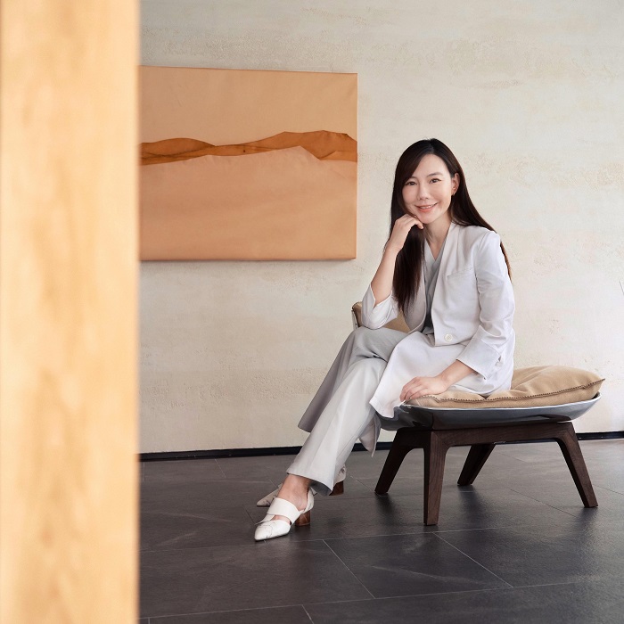 圖說:新光醫院皮膚科唐豪悅醫師提醒寢具要進行換季調整,維持肌膚乾爽潔淨。 (圖說:上品寢具床墊館提供)