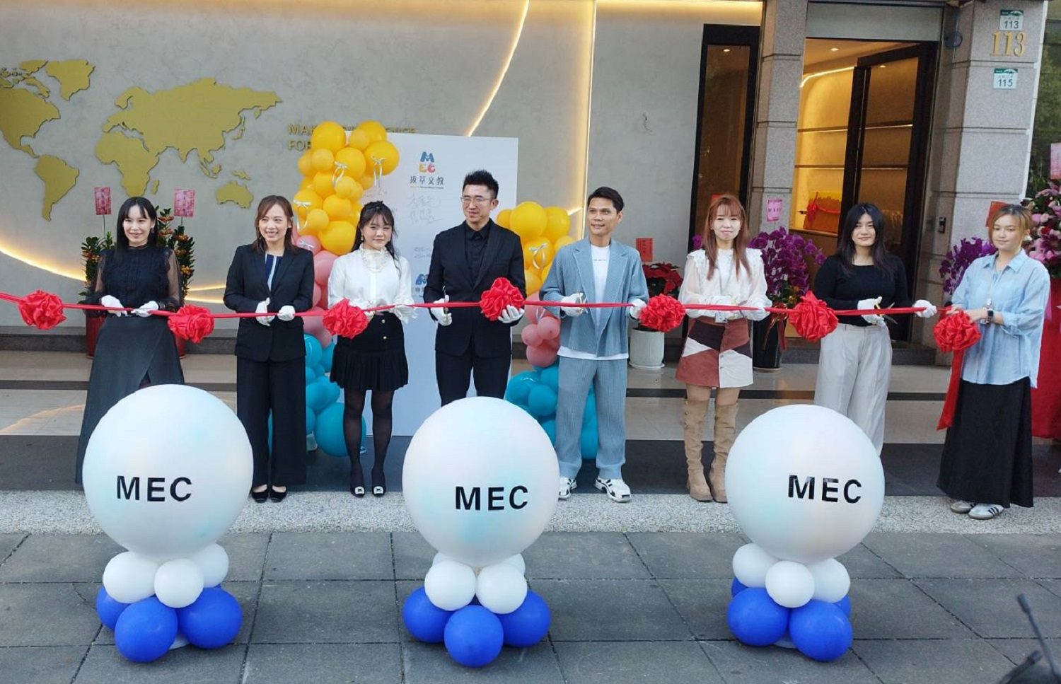 影/拔萃文教集團總部正式亮相　李麥克英文第六家直營分校開幕